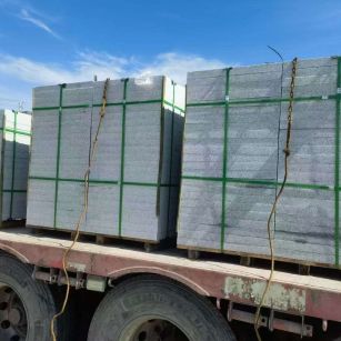 保定 芝麻白花岗岩地铺石装车日常