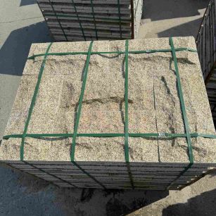 保定 黄金麻花岗岩石材自然面蘑菇石成品