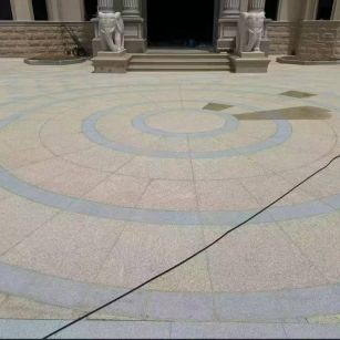 保定 黄金麻芝麻灰花岗岩石材地铺拼接效果