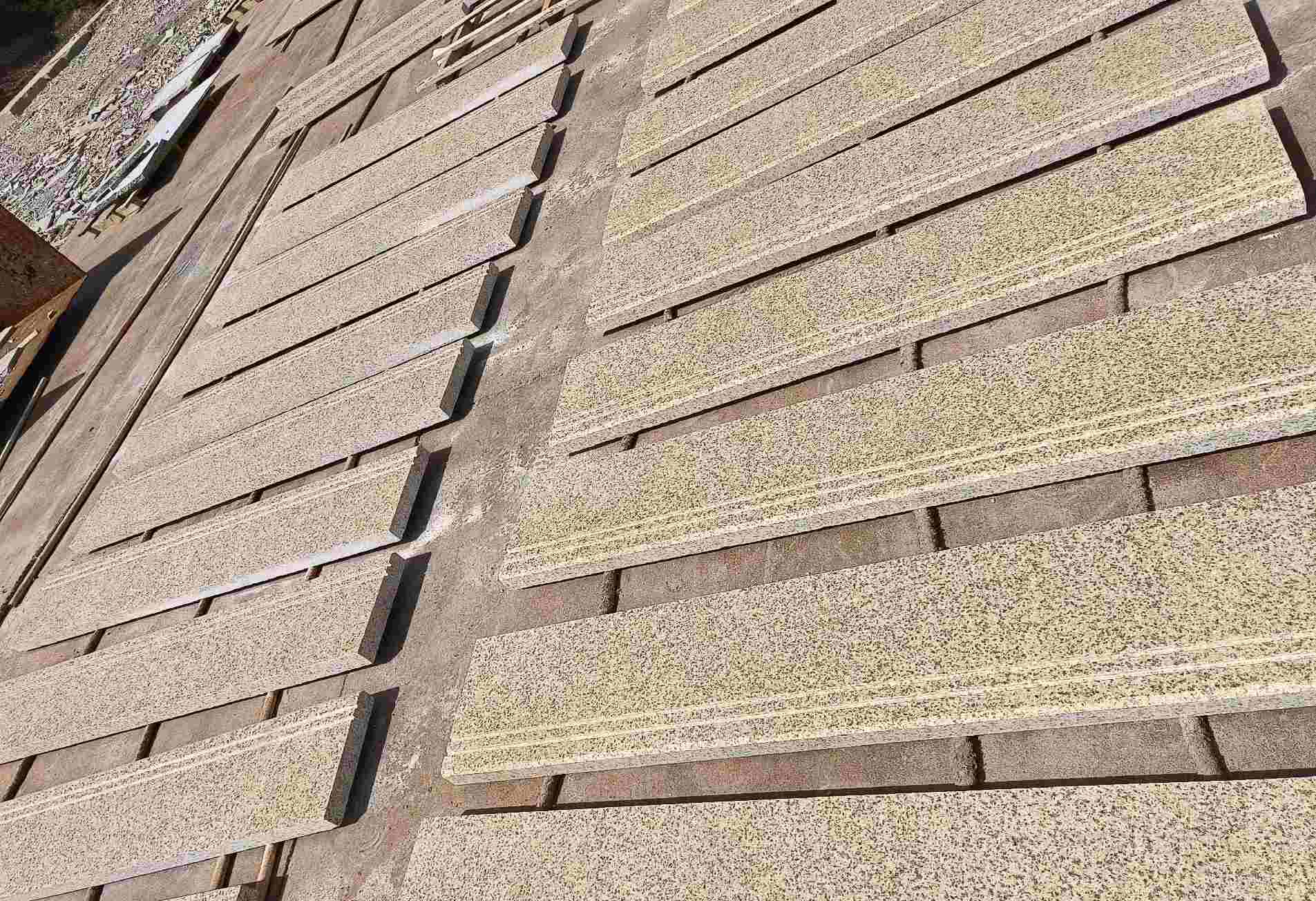 保定 黄金麻花岗岩光面楼梯踏步