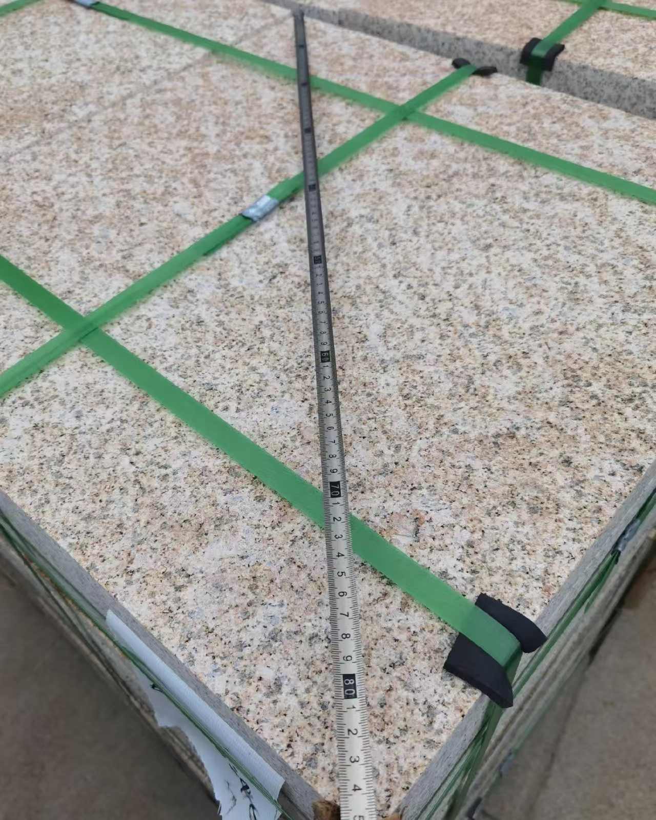 保定 黄金麻火烧面地铺石