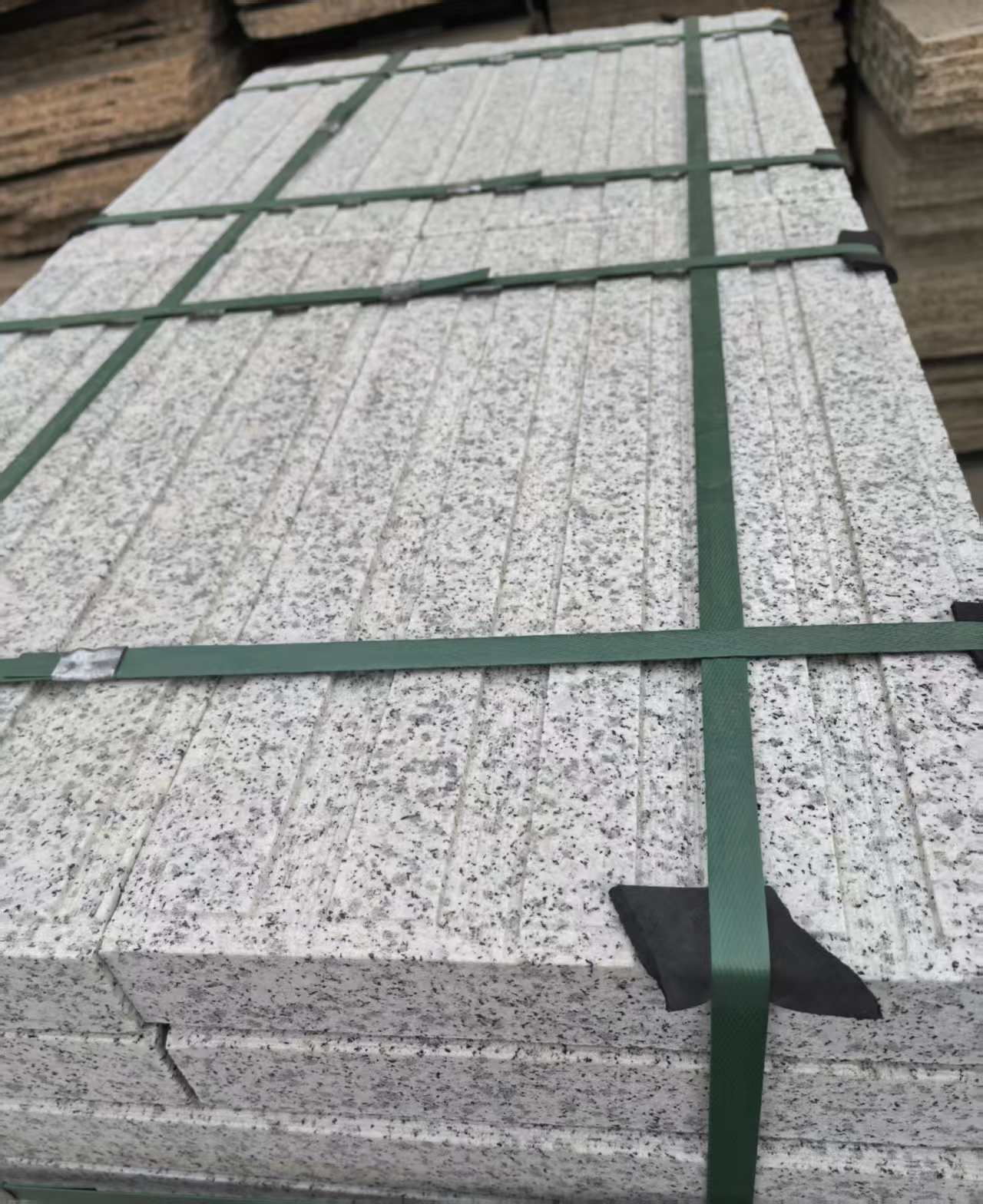 保定 白麻花岗岩直行盲道石，盲条，地铺石