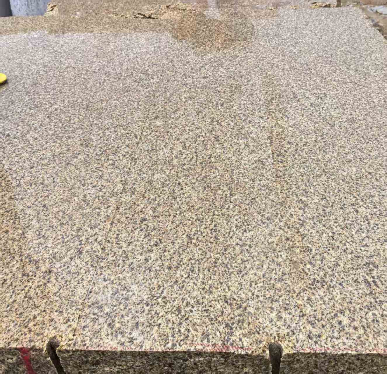 保定 黄金麻花岗岩石材方料