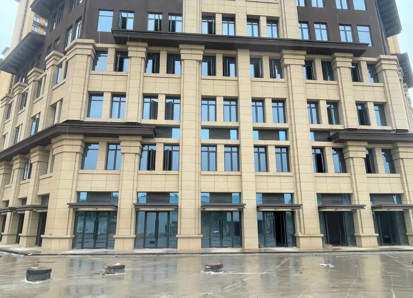 保定 黄金麻花岗岩荔枝面小区外墙干挂