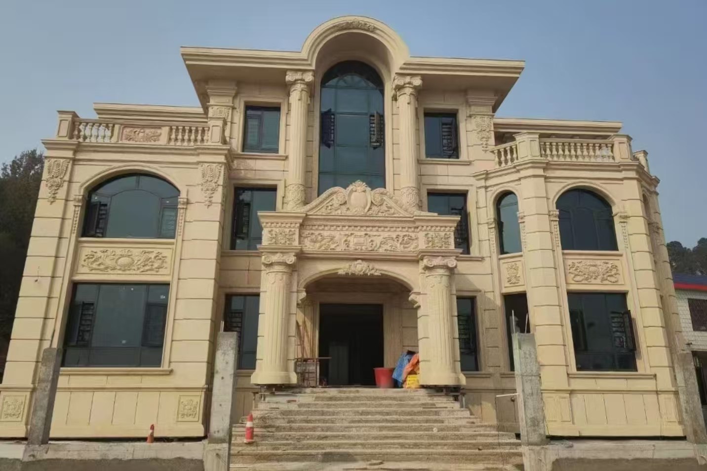 保定 黄金麻花岗岩别墅外墙干挂