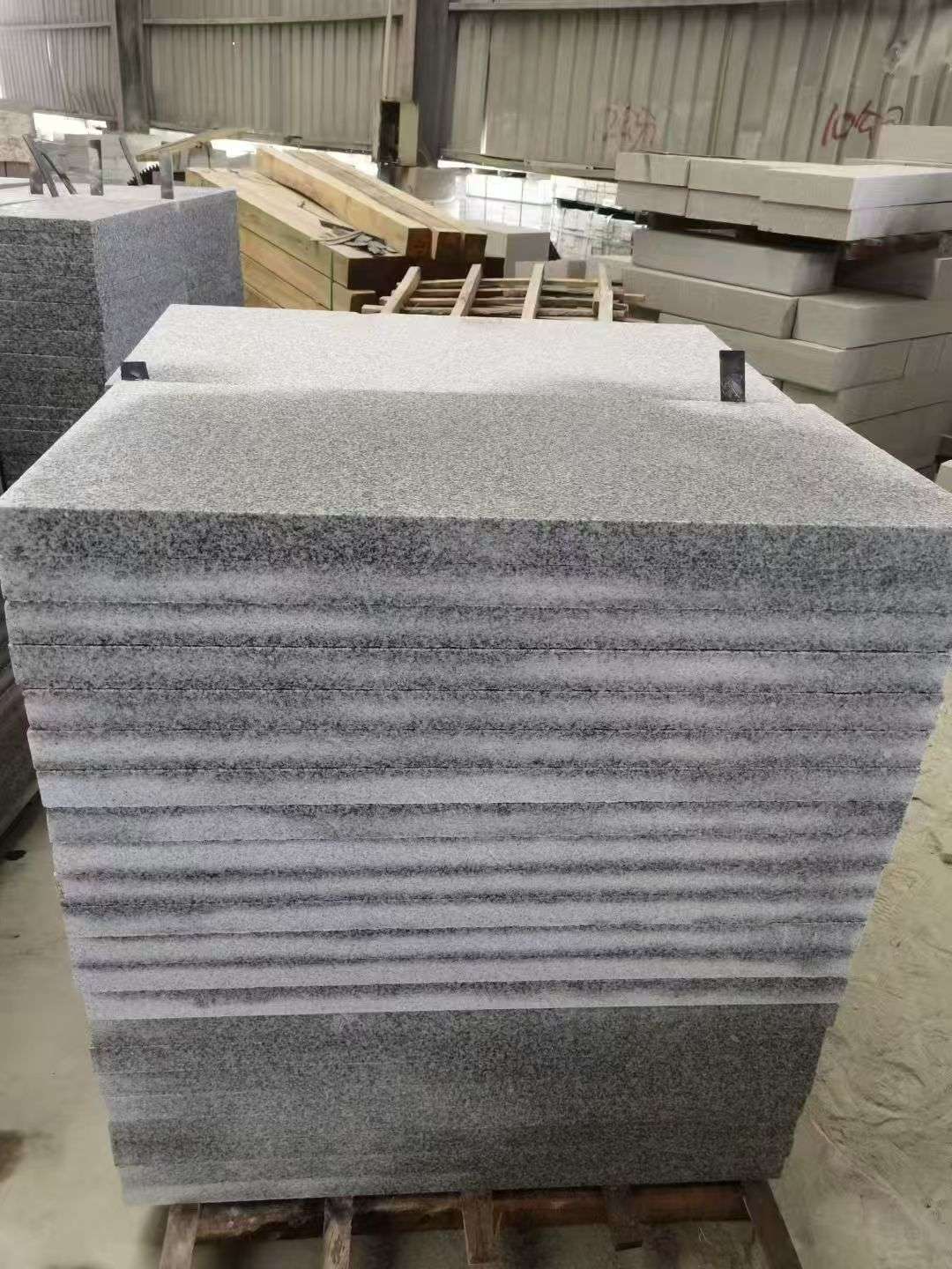 保定 芝麻白5公分火烧地铺成品，900*400，规格可定制